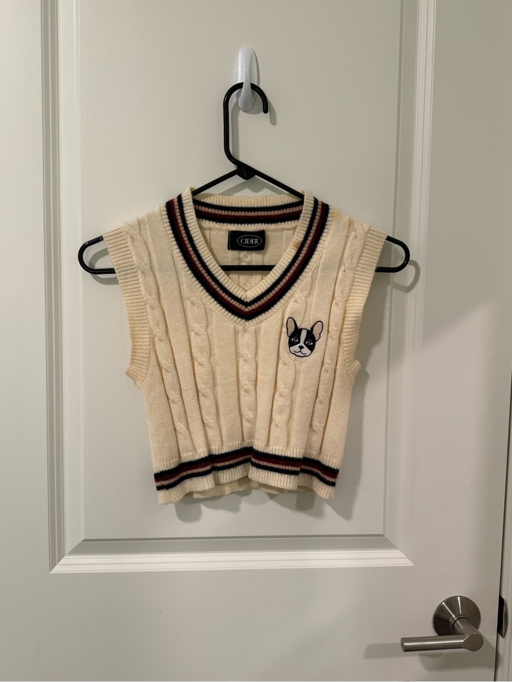 Cider Cream Cable-Knit V-Neck Vest with Dog Embroidered Patch